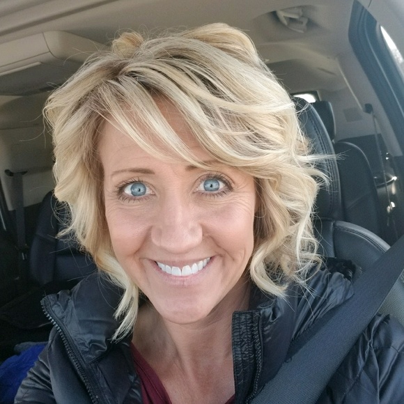 Meet your Posher, Jodi - Picture 1 of 1